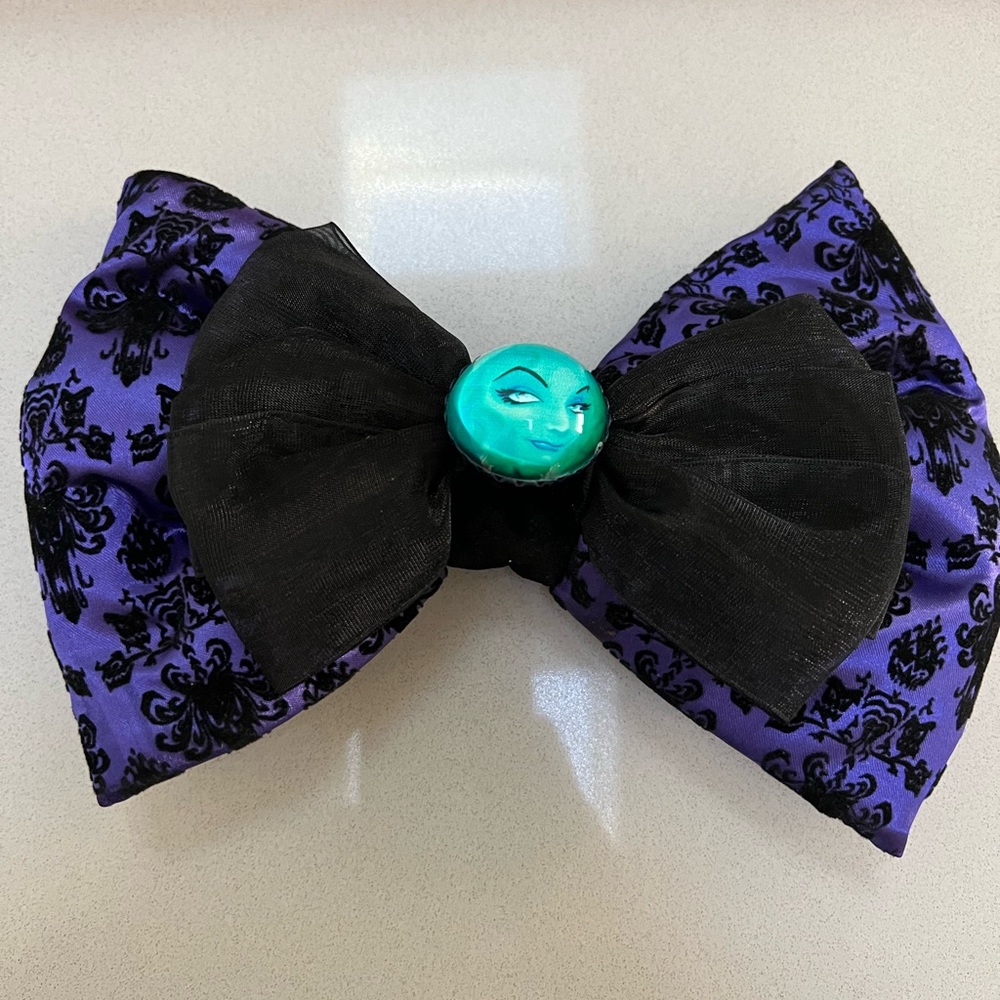 Minnie Ears Swap Your Bow Haunted Mansion